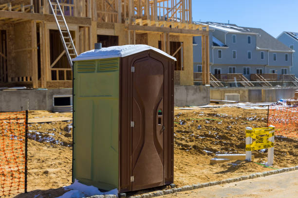 Best Portable toilet rental cost  in Lewisburg, WV