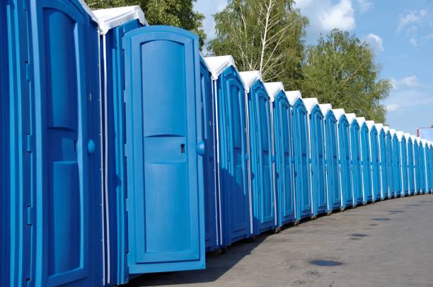 Best Porta potty rental near me  in Lewisburg, WV
